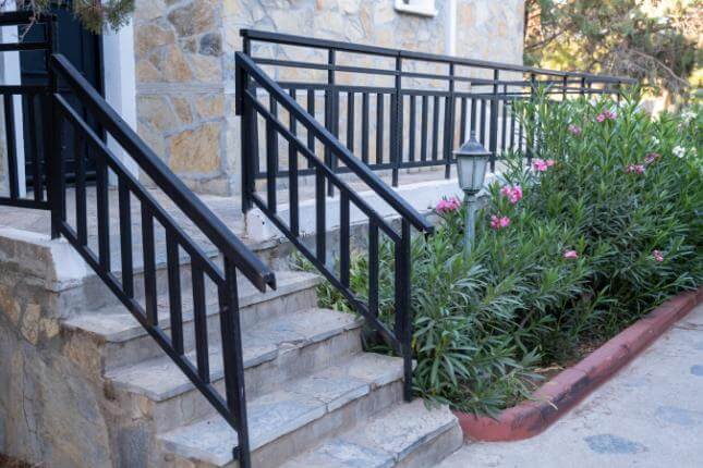 Balustrade Installation